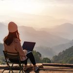 The Gig Economy: Pros and Cons of Freelancing for Extra Income
